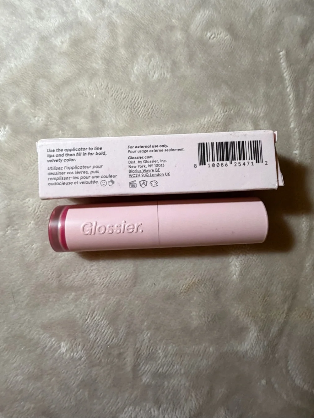 Glossier Ultralip High-Shine Lipstick – Portrait